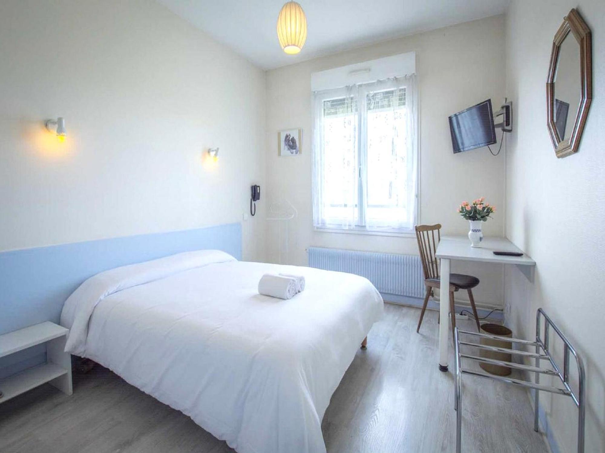 Hotel Le Relais De La Route Bleue Saint-Loup  Zewnętrze zdjęcie
