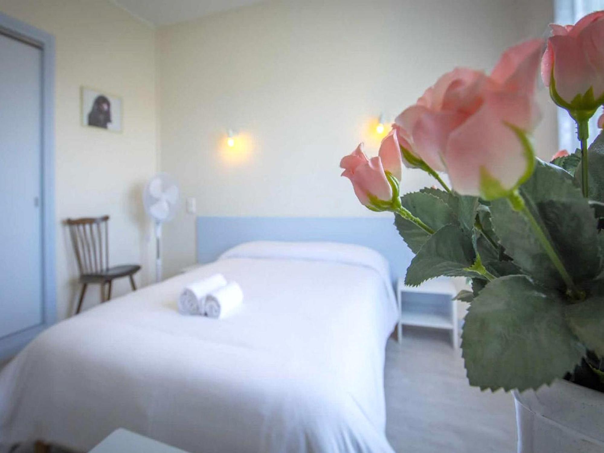 Hotel Le Relais De La Route Bleue Saint-Loup  Zewnętrze zdjęcie
