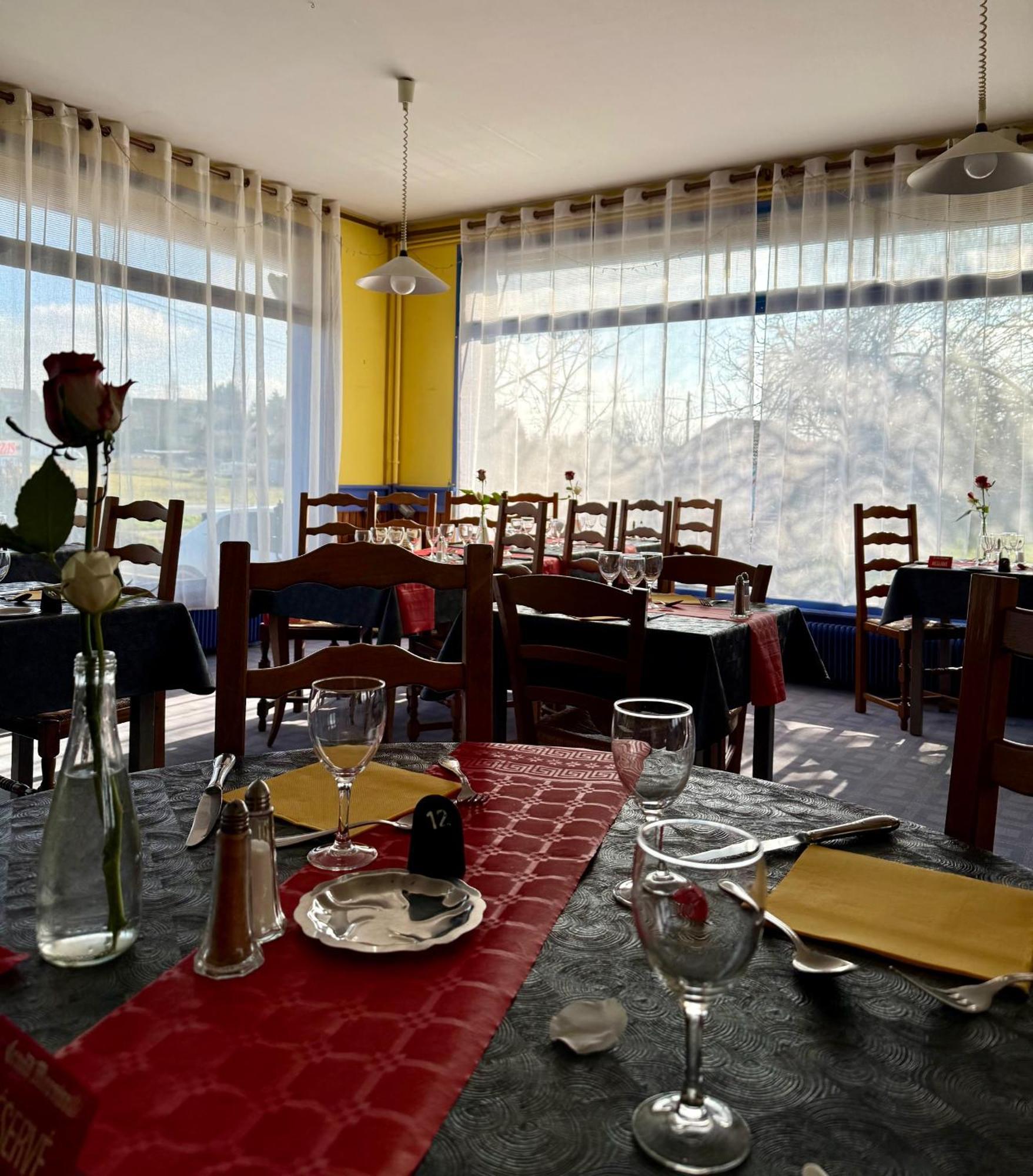 Hotel Le Relais De La Route Bleue Saint-Loup  Zewnętrze zdjęcie